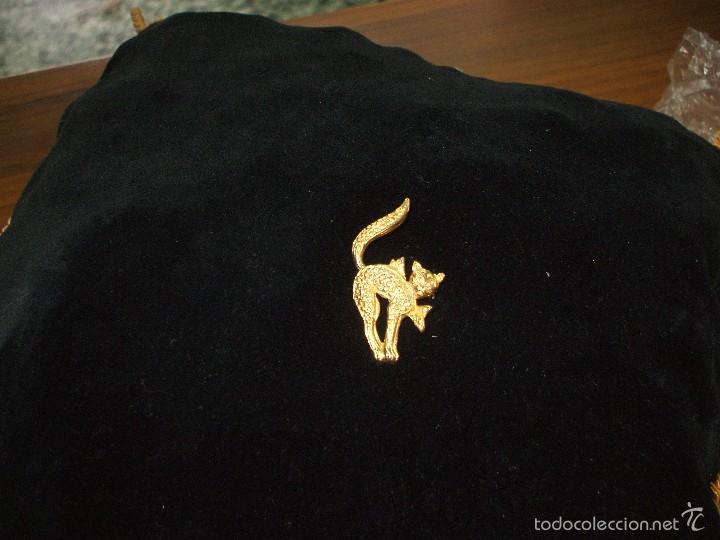 Joaillerie: Broche  con pedreria a&ntilde;os 60