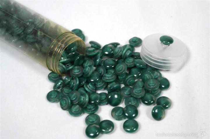 Joyeria: Bot&oacute;n verde - Foto 1