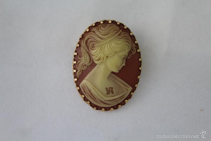 Joyeria: camafeo en metal dorado y concha - Foto 4