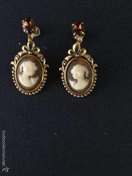 Joaillerie: Pendientes oval camafero. NUEVO