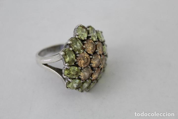 Joyeria: anillo en plata de ley con piedras amarillas - Foto 2