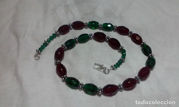 Joyeria: COLLAR CON CUARZOS GRANATE Y VERDE ESMERALDA - Foto 2