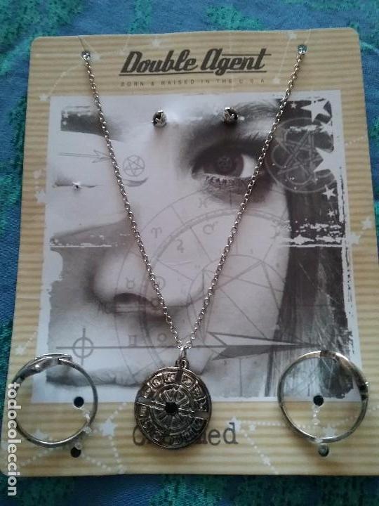 Joyeria: DOUBLE AGENT. CHARMED. Born & Raised in the U.S.A. - Foto 1