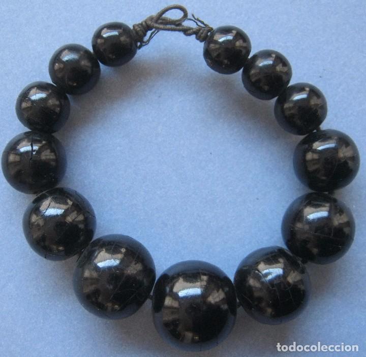 Joyeria: ANTIGUA PULSERA S&Iacute;MIL AZABACHE S.XIX - Foto 3
