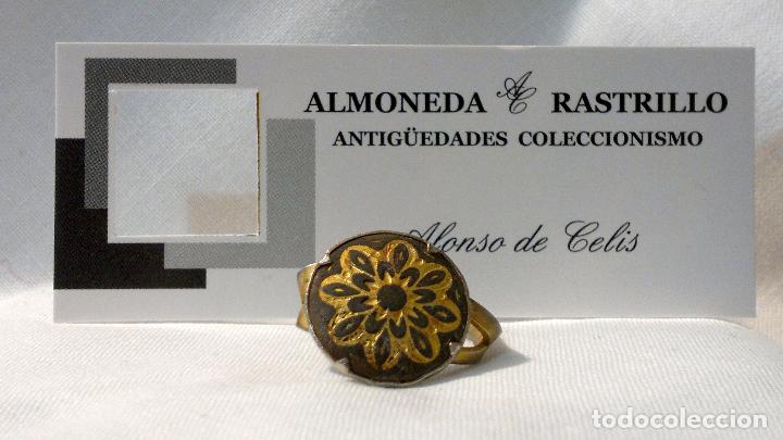 Joyeria: ANTIGUA SORTIJA DAMASQUINADA. - Foto 2