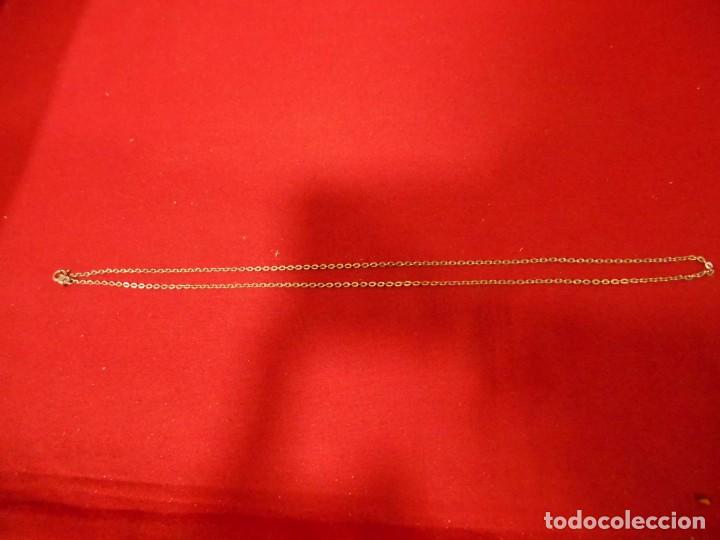 Joaillerie: CADENA DE METAL PLATEADO