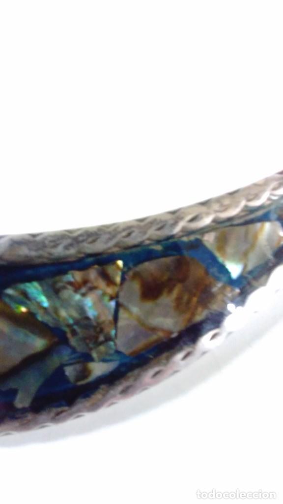 Joyeria: Collar tipo azteca, hecho en M&eacute;xico, semi rigido con incrustaciones de nacar - Foto 9