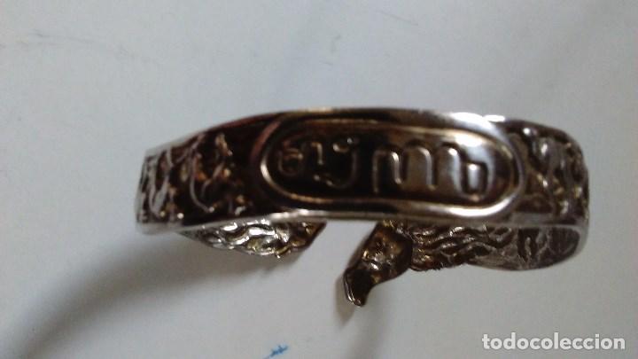 Joyeria: Pulsera marroqu&iacute; de metal con inscripci&oacute;n en &aacute;rabe - Foto 3