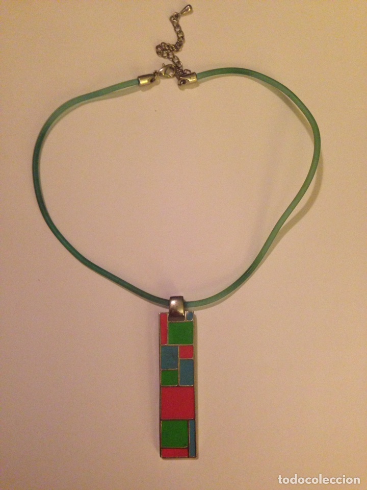 Joaillerie: Collar Caucho y Acero.-