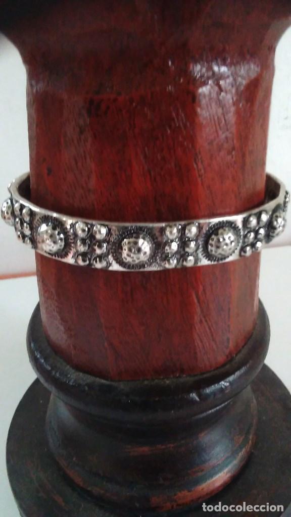 Schmuck: Pulsera de metal extensible