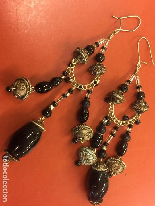 Joyeria: Pendientes Vintage . Miden aprox 8cms de largo - Foto 2