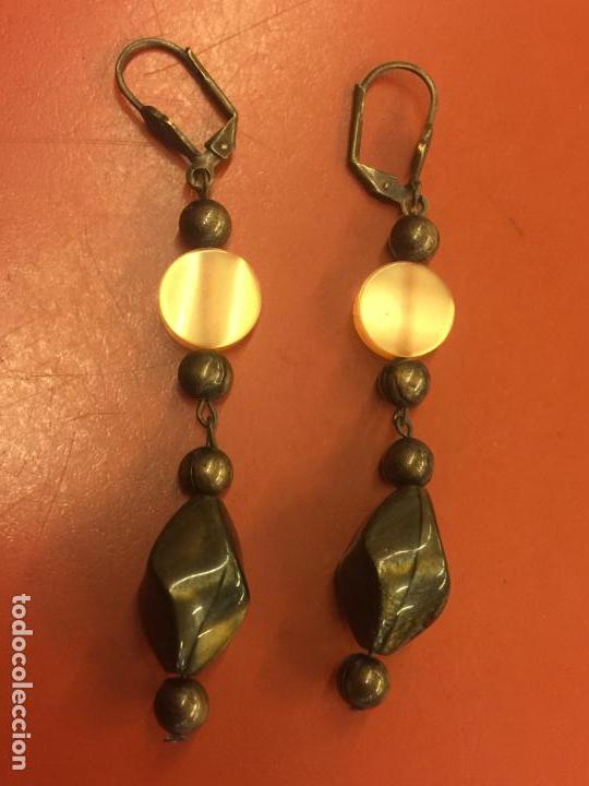 Joyeria: Pendientes Vintage . Miden aprox 6cms de largo - Foto 2
