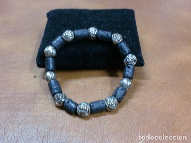 Joaillerie: PULSERADE ABALORIOS 10 ROSAS ADOS CARA IGUALES Y PIEZA NEGRA OTRAS 10