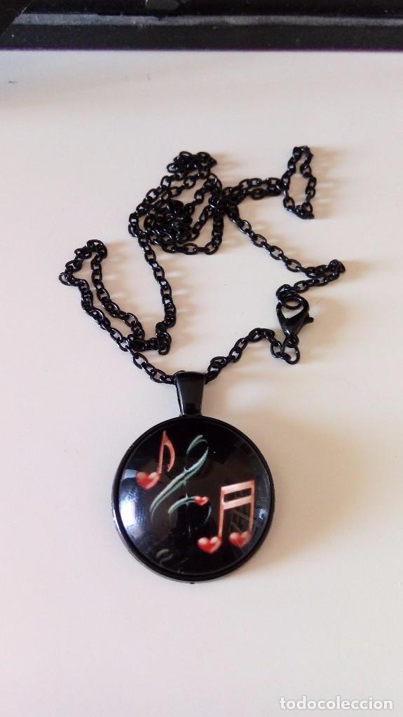 Schmuck: Colgante Collar Notas Musicales. Nuevo.