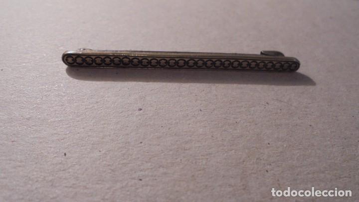 Schmuck: ANTIGUA AGUJA ,  - A&Ntilde;OS 20/30 - 7X4 CM. ORIGINAL NO REPRODUCCION
