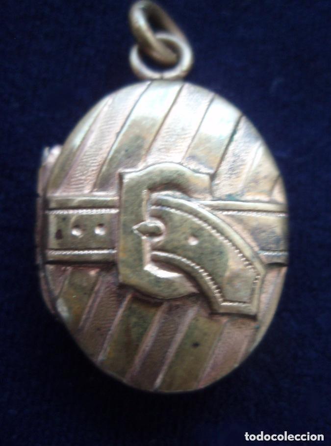 Jewelry: UN S&Iacute;MBOLO, UN REGALO DE AMOR Y COMPROMISO. GUARDA PELO O DIJE EDUARDIANO. REINO UNIDO, 1901-1910.