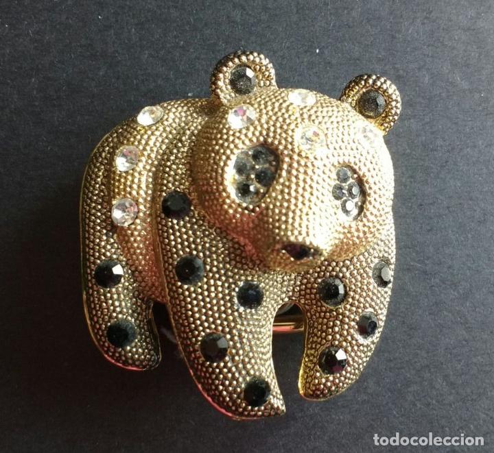 Joyeria: Hebilla metal forma oso.