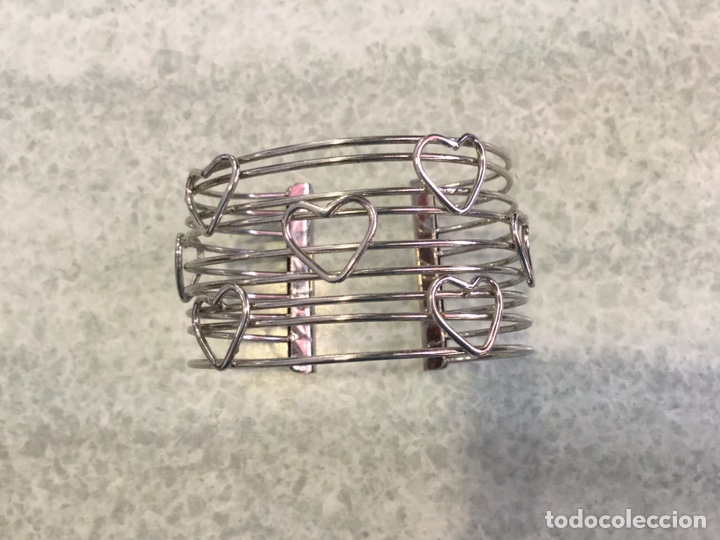 Joyeria: Pulsera cromada de acero con corazones - Foto 3