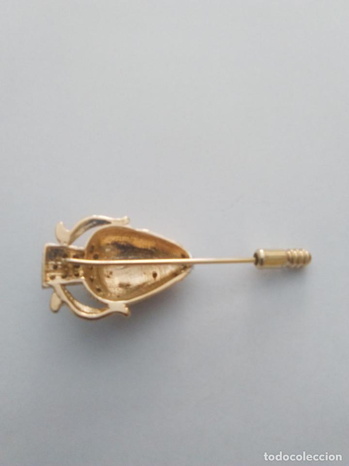 Joyeria: Broche en forma de anfora - Foto 2