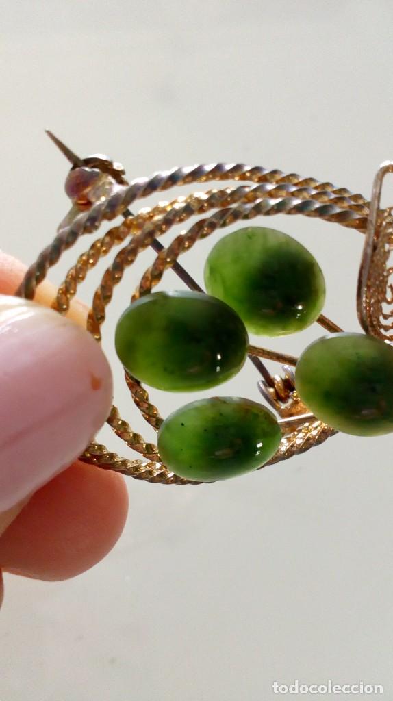 Joyeria: Broche dorado con piedras verdes - Foto 9