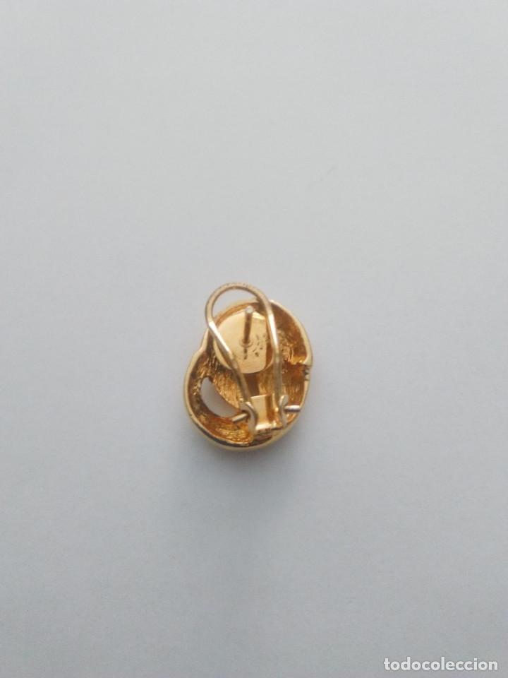 Joyeria: par de pendientes chapados en oro - Foto 2