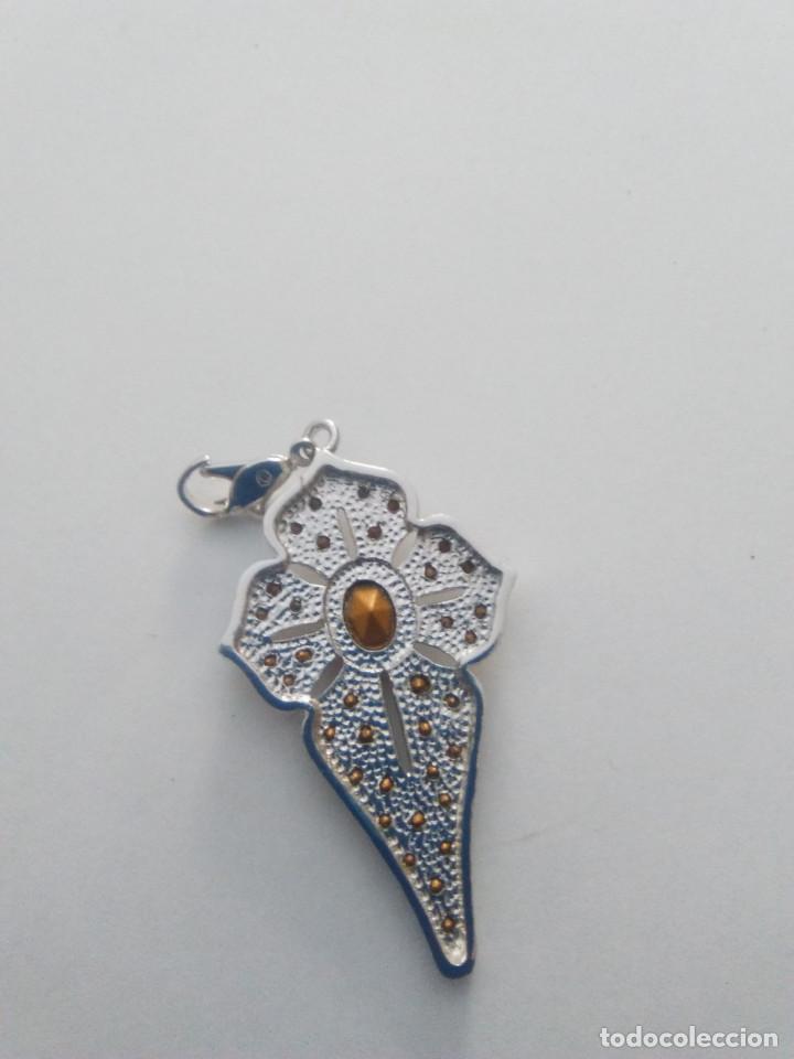 Joyeria: Cruz chapada en oro blanco - Foto 2