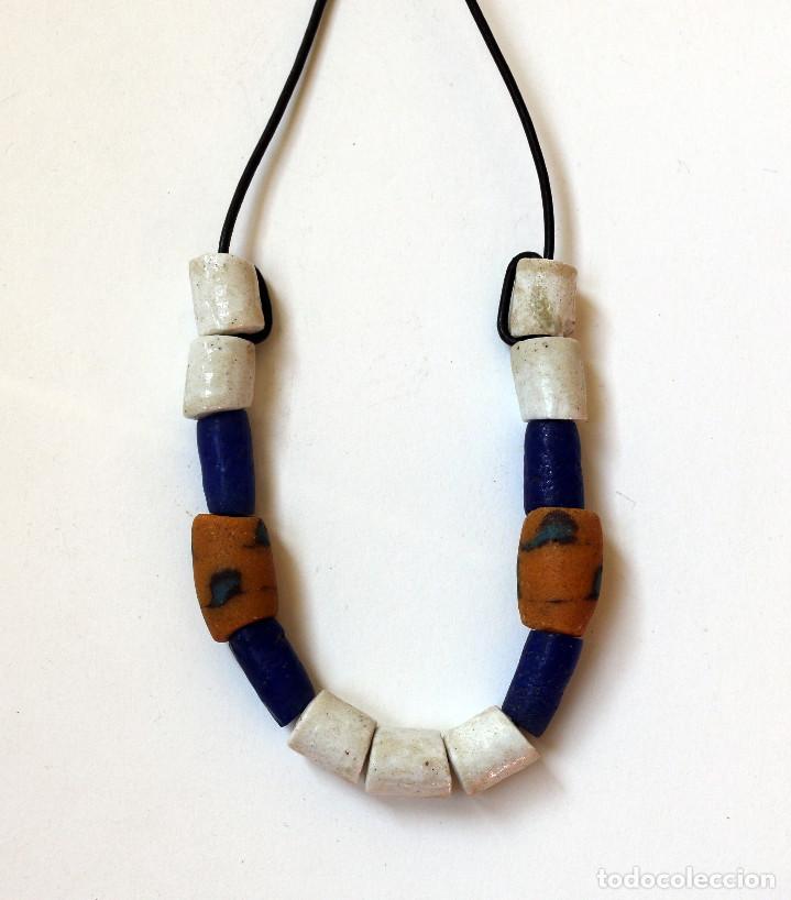 Joaillerie: COLLAR REALIZADO CON ANTIGUAS CUENTAS TRIBALES DE VIDRIO FUNDIDO