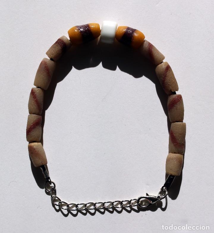 Joalharia: PULSERA REALIZADA CON ANTIGUAS CUENTAS TRIBALES DE VIDRIO FUNDIDO