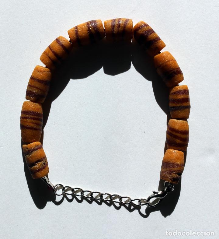 Gioielleria: PULSERA REALIZADA CON ANTIGUAS CUENTAS TRIBALES DE VIDRIO FUNDIDO