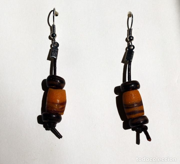Joaillerie: PENDIENTES REALIZADOS CON ANTIGUAS CUENTAS TRIBALES DE VIDRIO FUNDIDO