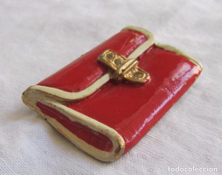 Joyeria: Broche de bronce en forma de cartera - Foto 4