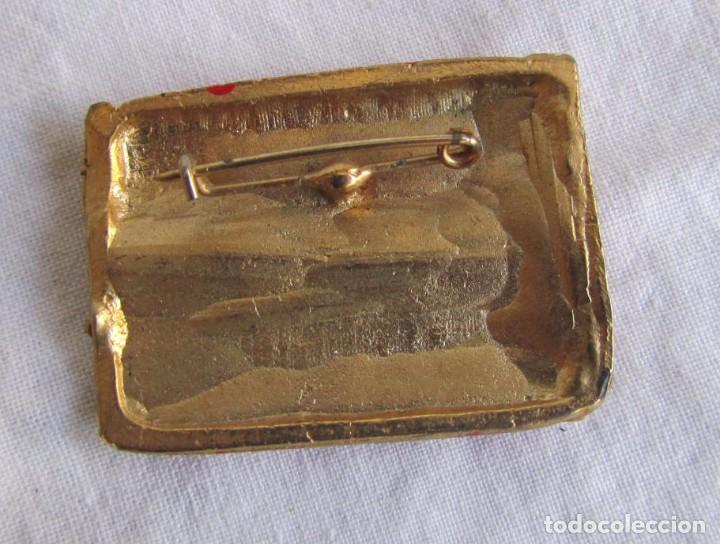 Joyeria: Broche de bronce en forma de cartera - Foto 6