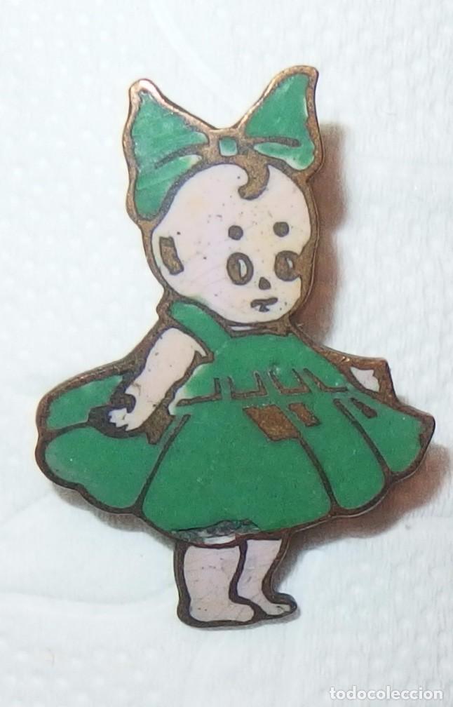 Joyeria: BROCHE DE MU&Ntilde;ECA KEWPIE,CON LAZO,A&Ntilde;OS 40 &Oacute; 50