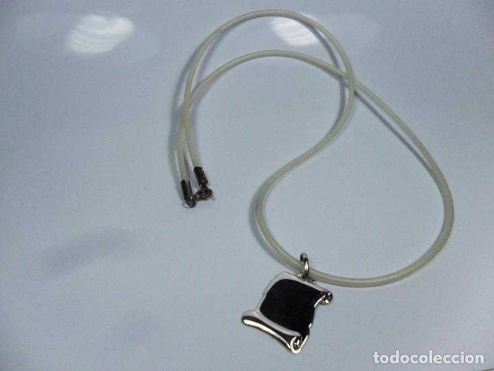 Joyeria: Colgante pergamino en plata 925,  con caucho blanco - Foto 6