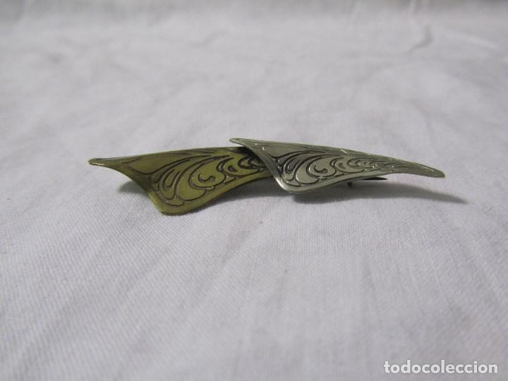 Joyeria: Antiguo broche de dos metales - Foto 3