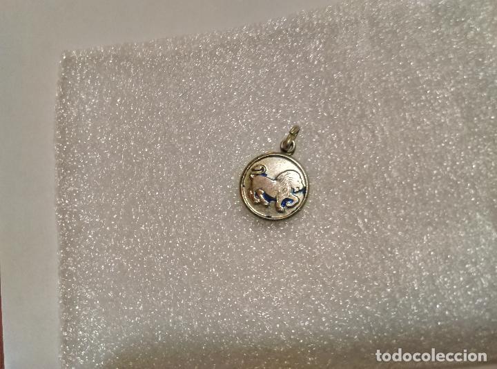 Joyeria: MEDALLA Leon color plata - Foto 1
