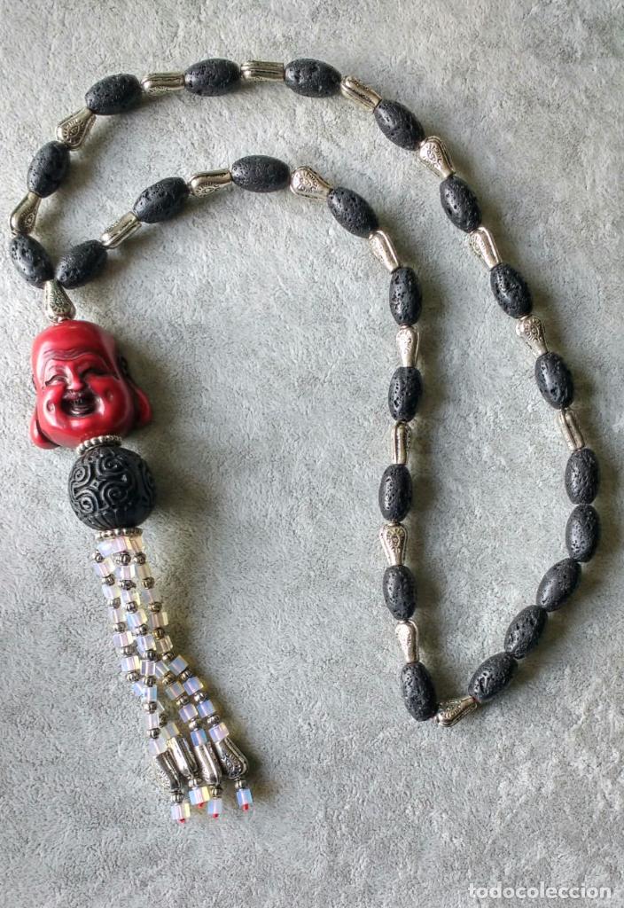 Joaillerie: COLLAR LARGO DE ROCA VOLCANICA.