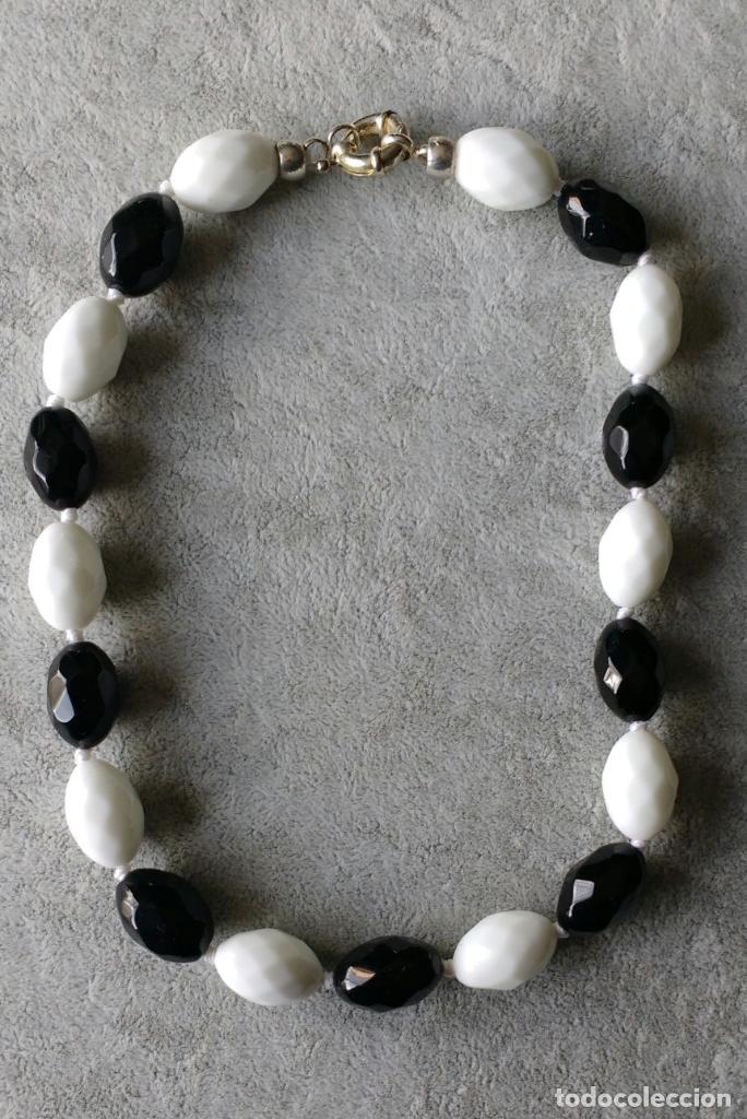 Joyeria: COLLAR DE &Oacute;NIX Y &Aacute;GATA BLANCA. - Foto 1