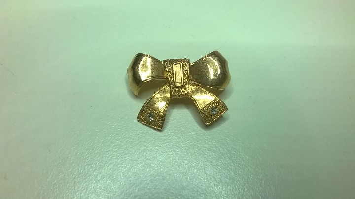 Joyeria: BROCHE DE SE&Ntilde;ORA, LAZO DORADO CON BRILLANTITOS - Foto 1