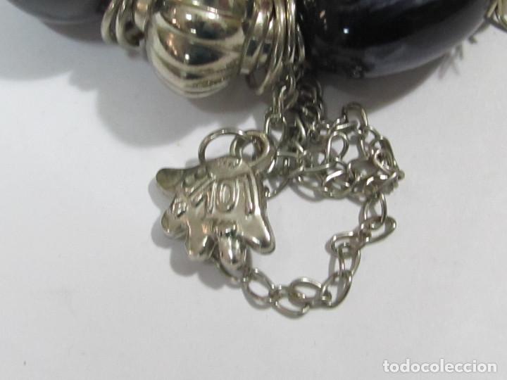 Joyeria: PULSERA PLATEADA EL&Aacute;STICA CON COLGANTES - Foto 2