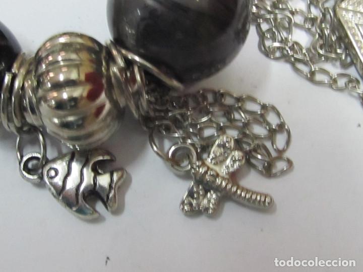 Joyeria: PULSERA PLATEADA EL&Aacute;STICA CON COLGANTES - Foto 3