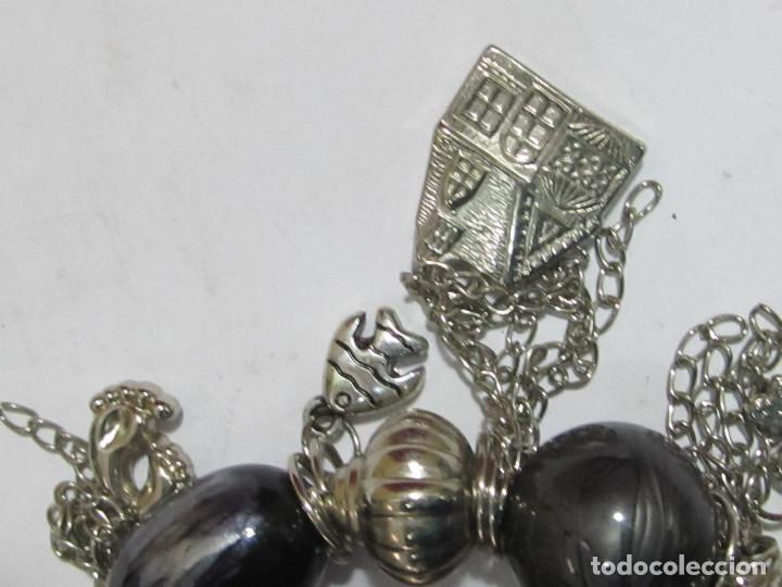 Joyeria: PULSERA PLATEADA EL&Aacute;STICA CON COLGANTES - Foto 4