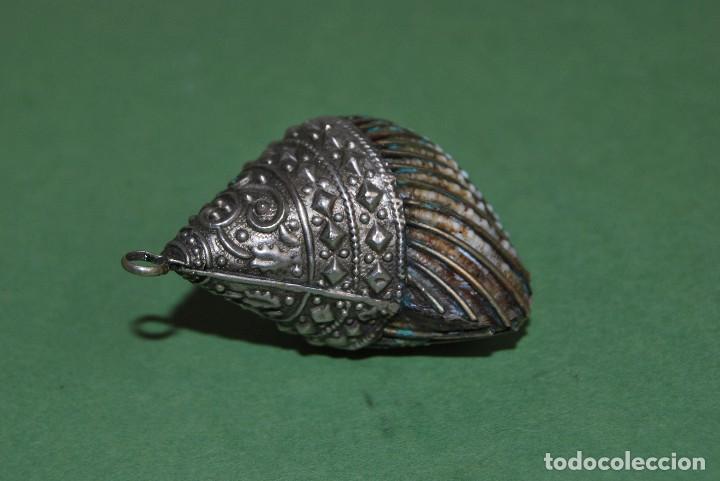 Joyeria: COLGANTE - CONCHA ENGARZADA EN METAL - Foto 6
