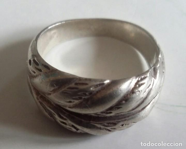 Joyeria: ANTIGUO ANILLO DE PLATA. HECHO A MANO - Foto 1