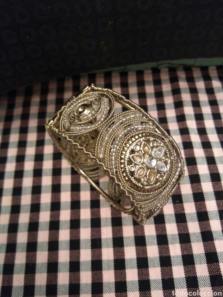 Joyeria: Pulsera Dorada con piedras - Foto 3