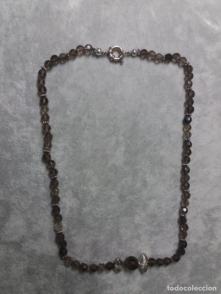 Gioielleria: collar de cuarzo ahumado montado en bisuter&iacute;a plateada