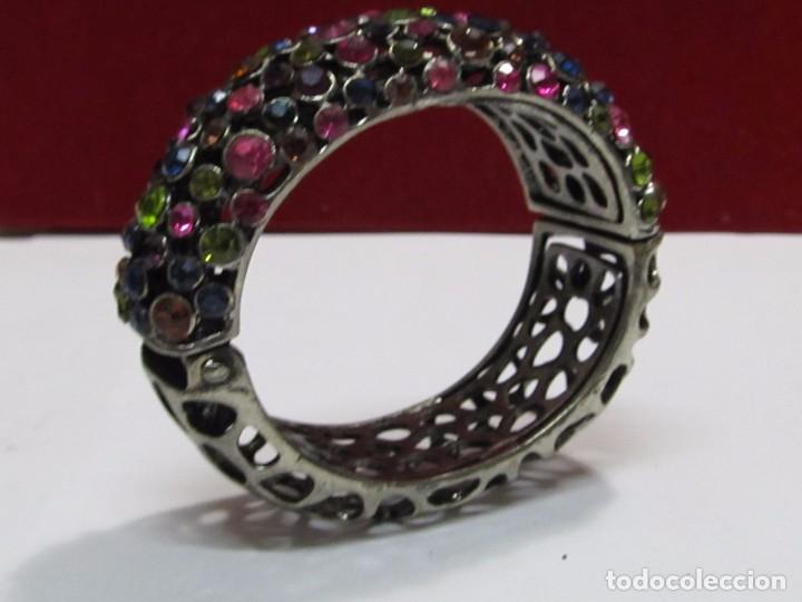 Joyeria: PULSERA PLATEADA CON PIEDRAS DE COLORES - Foto 2