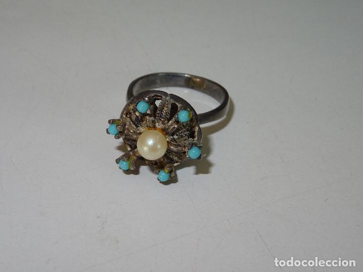 Joyeria: ANTIGUO ANILLO METAL, SIMIL TURQUESAS Y PERLA - Foto 2