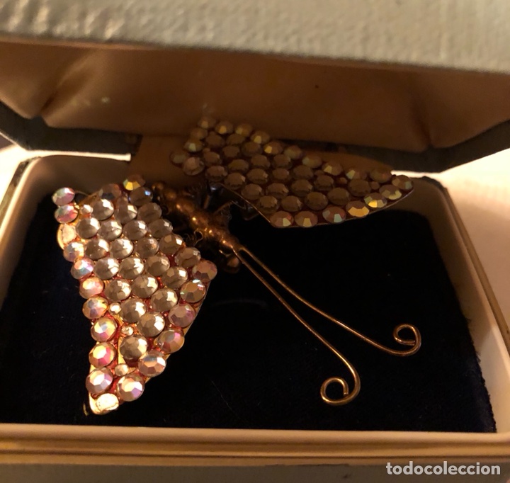 Joyeria: Magn&iacute;fico broche chapado en oro, y pedrer&iacute;a