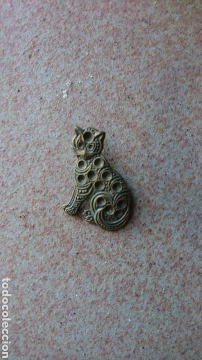 Joyeria: Antiguo broche laton. - Foto 1